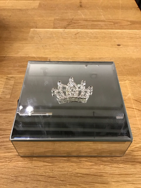 5" Sq. Mirrored Cystal Crown Decorative Box