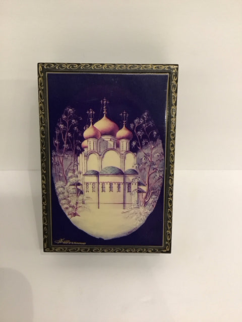 5.5x4 Black Lacquer Box w/Winter Scene
