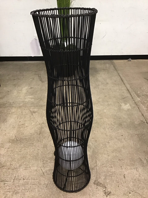 Black Wicker Floor Lamp