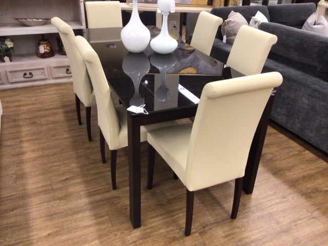 Set Of 6 Tan Calligaris Dining Chairs