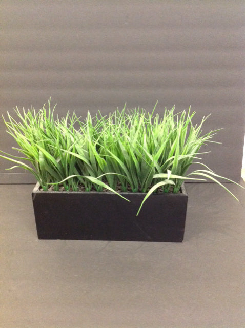 12" Wood Planter w/Faux Grass