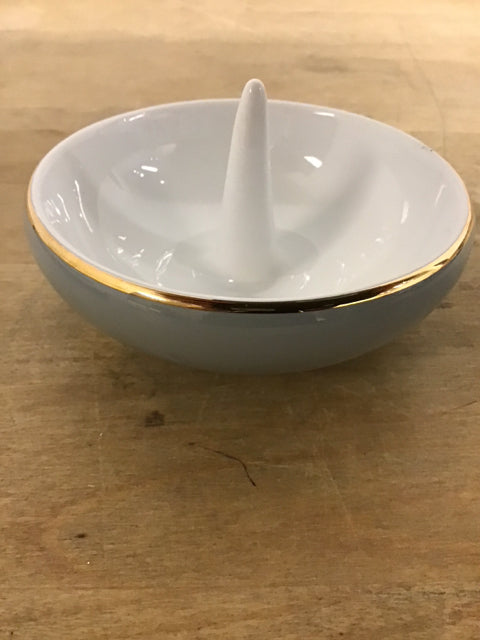 Kate Spade Lenox Gray Ring Holder