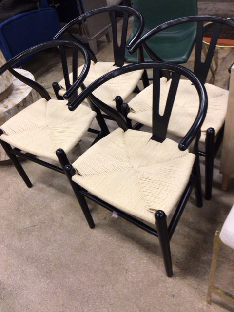 Set of 4 Black Wishbone Dining Chairs