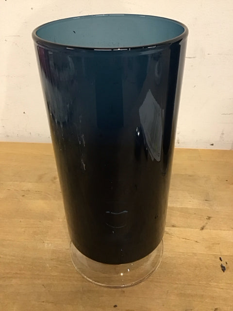 11" CB London Blue Glass Hurricane