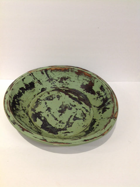 15" Rd Primitive Green Chippy Wood Bowl