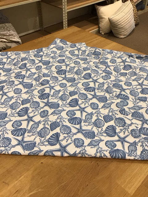 Coastal Collection Blue/White Rectangular Tablecloth