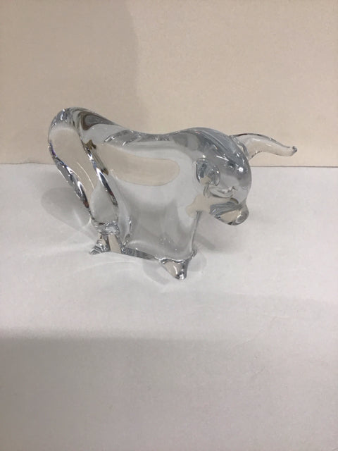 8" Crystal Bull