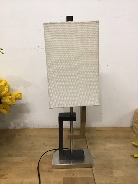 29" Ashley Brown/Black Wood Lamp White Box Shade