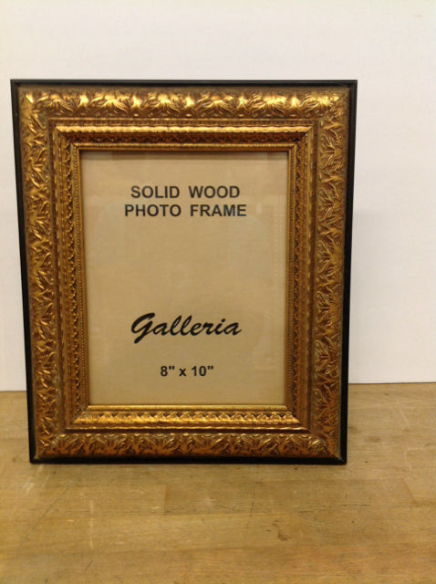 Galleria 8x10 Heavy Wood Picture Frame