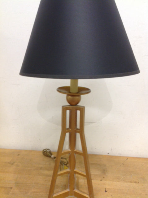 28" Gold Metal W Black Shade Lamp