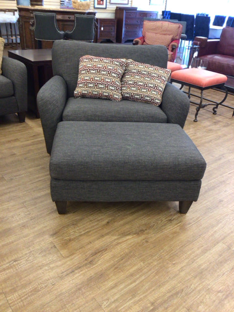 Lazy Boy Upholstered Chair and Ottoman W/2 Pillows