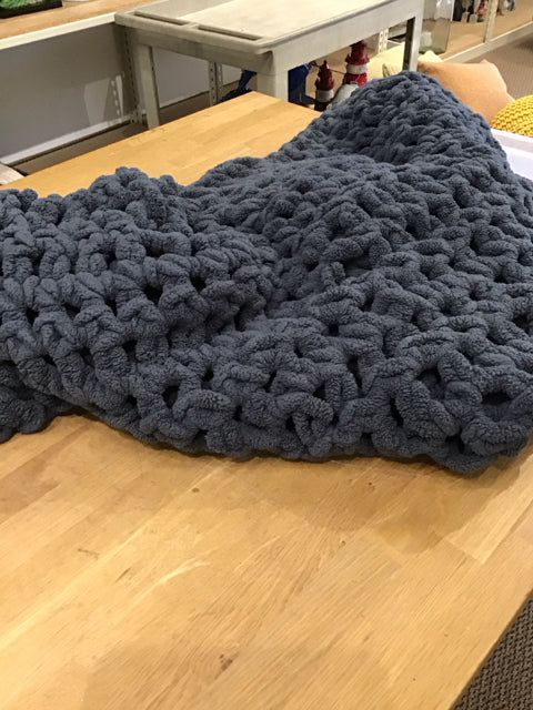 Grey Plush Woven Throw