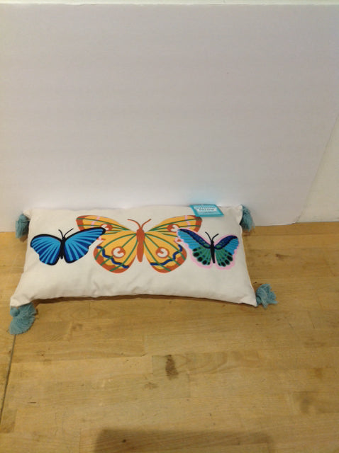 Outdoor Pillow w/Butterflies