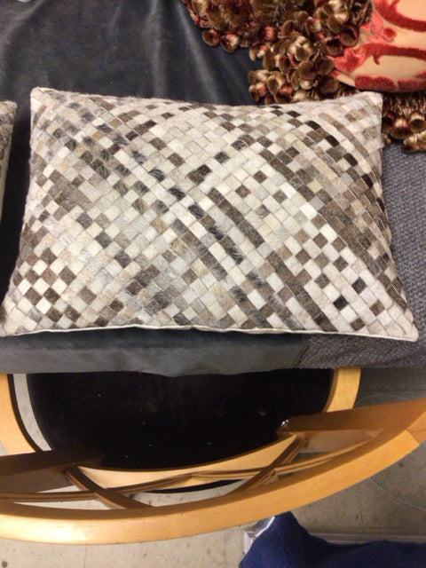 Williams & Sanoma Hyde Lumbar Pillow