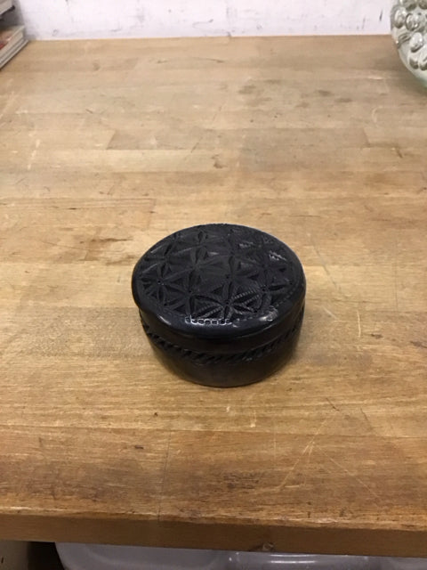 3.5 Round Black Ceramic Trinket Box