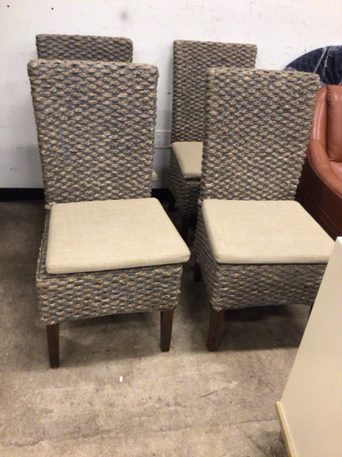 Set Of 4 Havertys Slater Dining Chairs W/Cushions