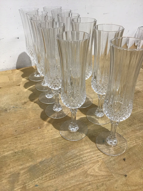 Set Of 11 Longchamps Champagne Flutes