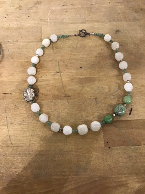 White Green Stone Beaded Necklace W/Silver Flower