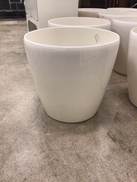 20" X 19" Lechuza Classico Premium White Planter
