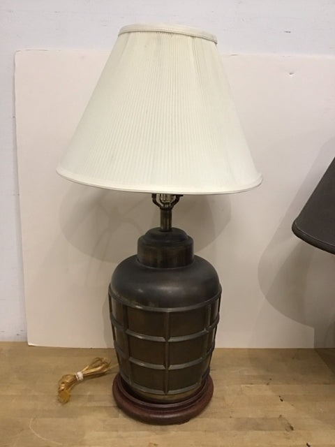 32" Brass Lamp w/Woven Basket Pattern AS-IS Slightly Pitted