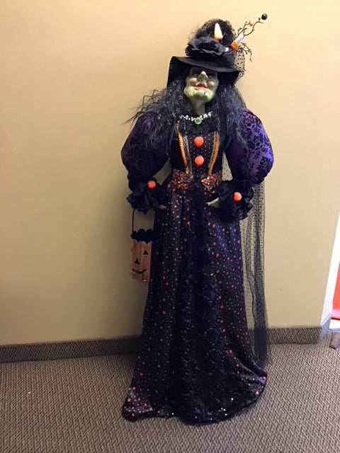 52" Halloween With W/Metal Pumkin Candle Holder