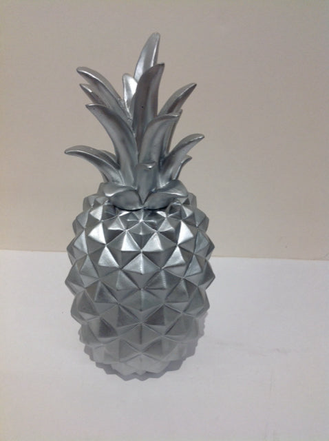 14" Silver Pineapple