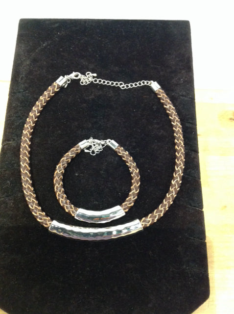 Weaved Leather Set of Bracelet & Necklace