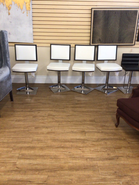 Set Of 4 Costantini Pietro Resort Black/White/Chrome Bar Stools