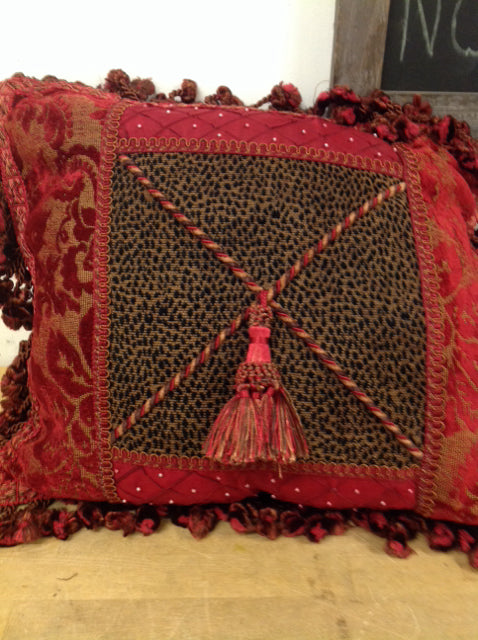 Pillow- 18" Ornate Red W Tassel & Fringe