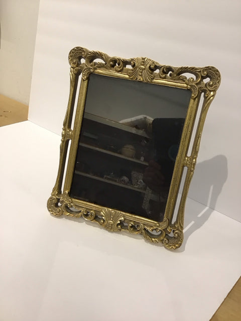 8x10 Decorative Gold Picture Frame