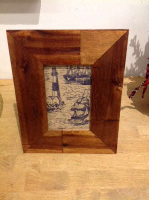 Photo Frame- 4" X 6" Wood