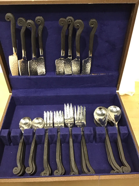40 PC Ben Lily Hamton Forge Hammered Stainless Flatware