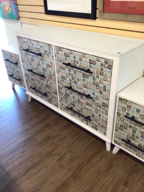 Six Drawer White/Faux Tile Dresser