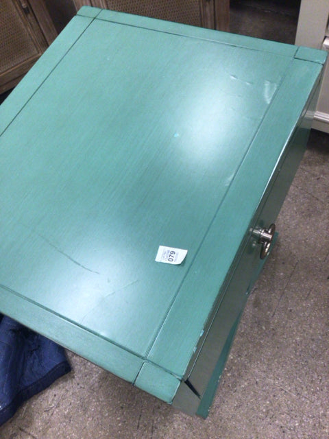 AS-IS Safavieh Green Wood One Drawer Nightstand(Top Dmg/Knicks)