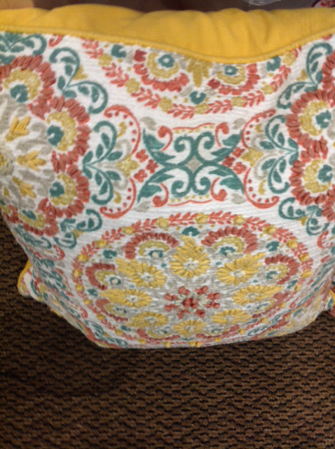 Pillow- 18" Gold Medallion Print