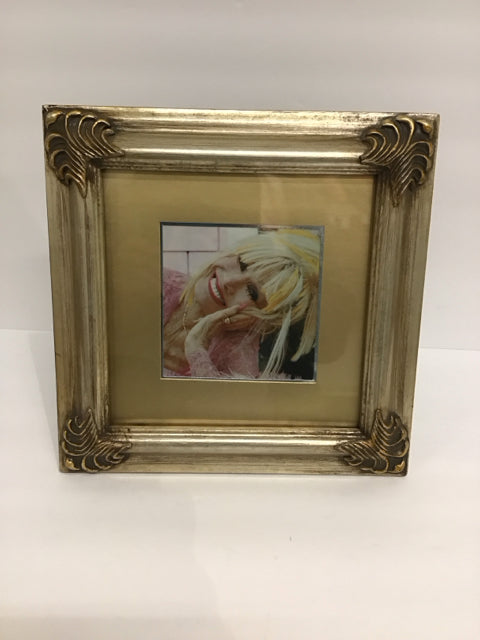 4x4 Betsy Johnson Gold Wood Picture Frame