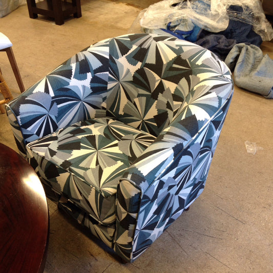 Kevin Charles "Staccato" Navy Accent Chair