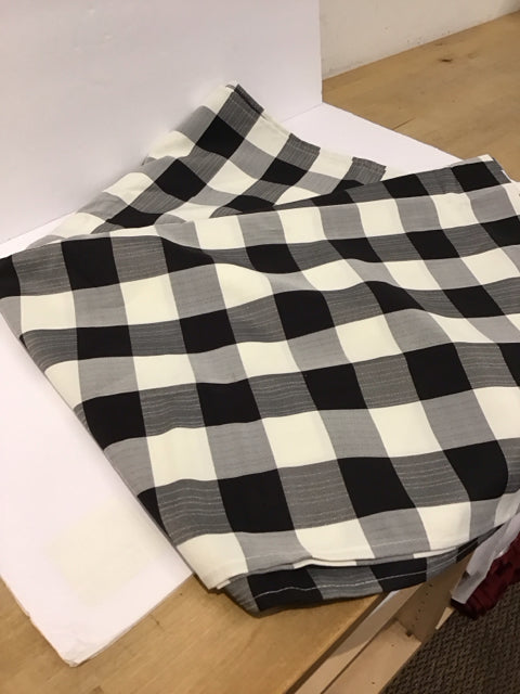 Black/White Buffalo Check Tablecloth