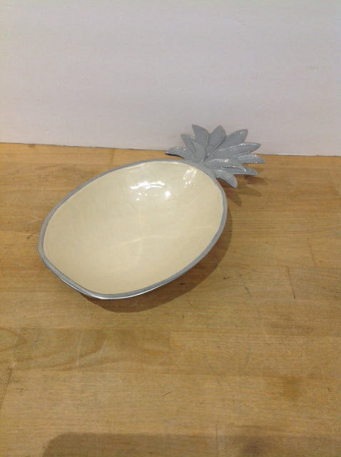 8" Silver Metal Pineapple Bowl w/Tan Enamel
