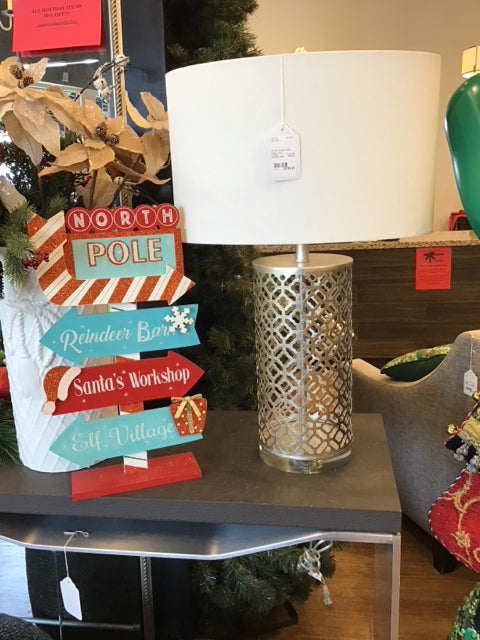 28" Pair Of Metal Lattice Table Lamps