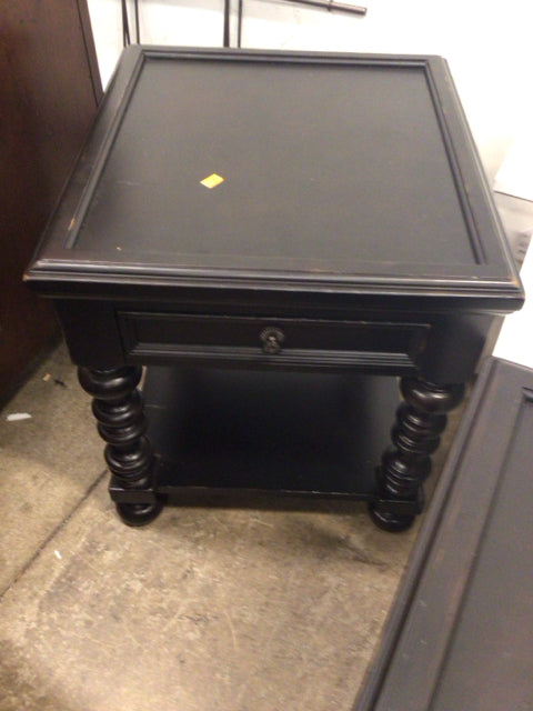 26" X 28.5" X  27.5" Tommy Bahama Kingstown Explorer End Table