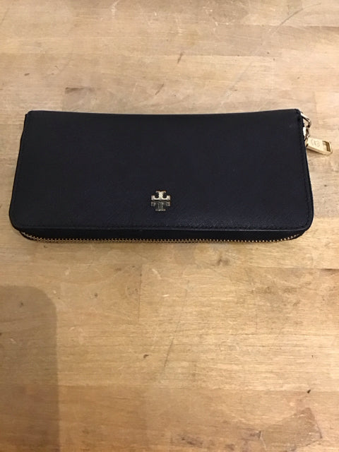 Tory Burch Zip Around Wallet