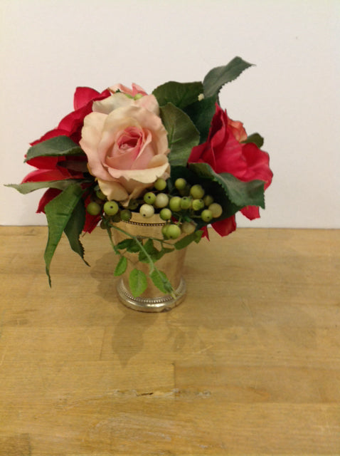 8" Metal Cup w/Faux Roses