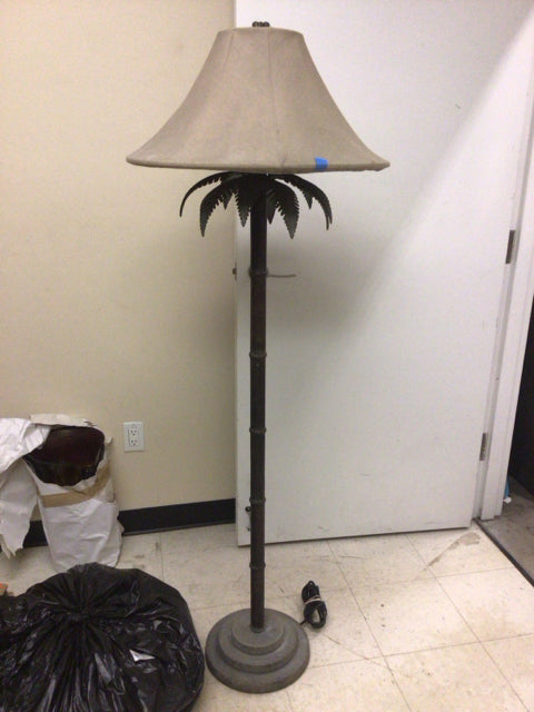 Tyndale Vintage Palm Tree Floor Lamp W/Shade