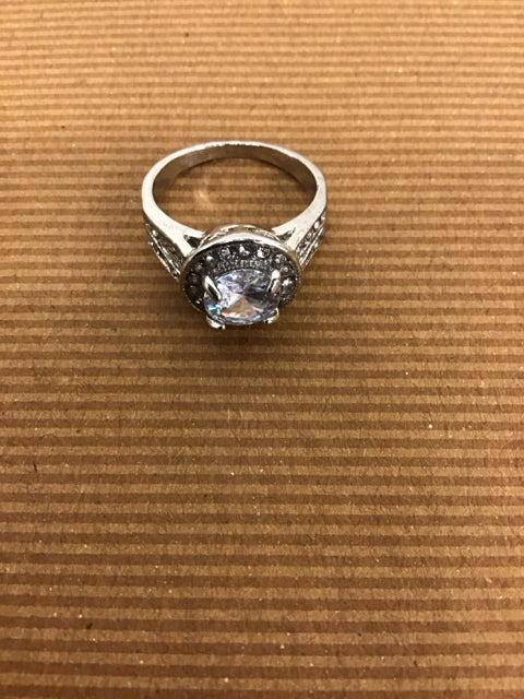 Silvertone Round CZ W/Rhinestones Ring