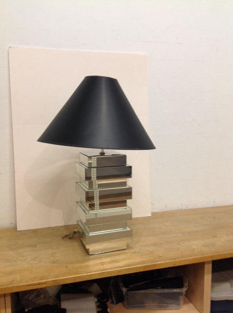 32" Stacked & Layered Mirror Lamp w/Shade