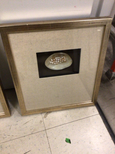 16 1/4" X 18 1/4" Clam Shadow Box Wall Decor