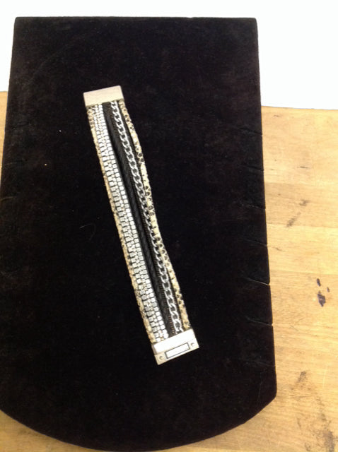 Magnetic Multi-Strand Bracelet