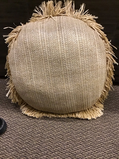 22" Round Fringe Rafia Pillow