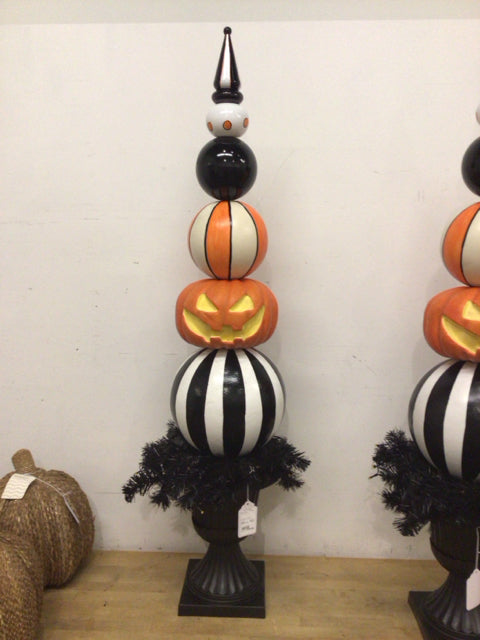 Halloween Topiary